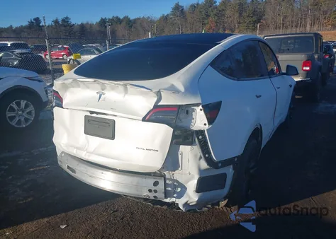 2023 Tesla Model Y Awd/Long Range Dual Motor All-Wheel Drive из США, поврежденный, VIN 7SAYGDEE0PF767856